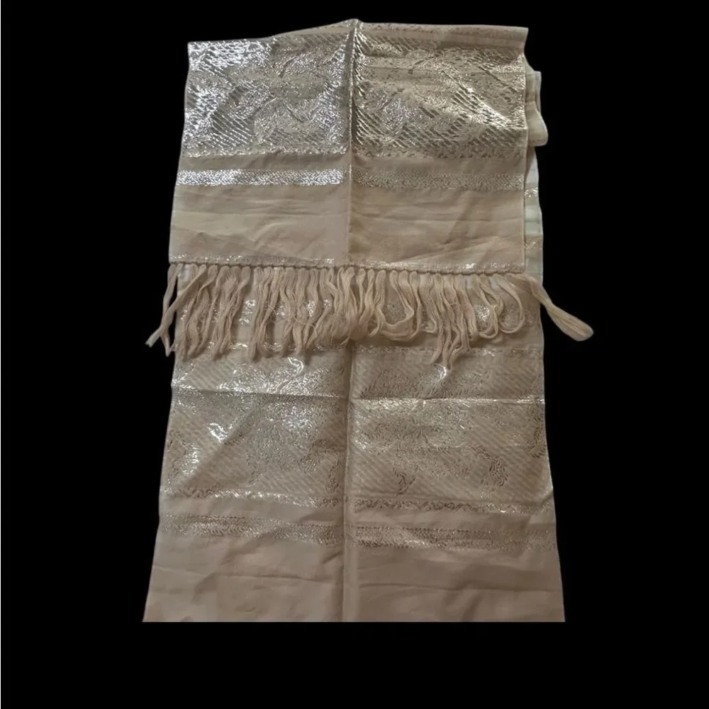 Stylish Vintage Silk Beige and Silver Floral Wrap Shawl Scarf Stole 66”x46”